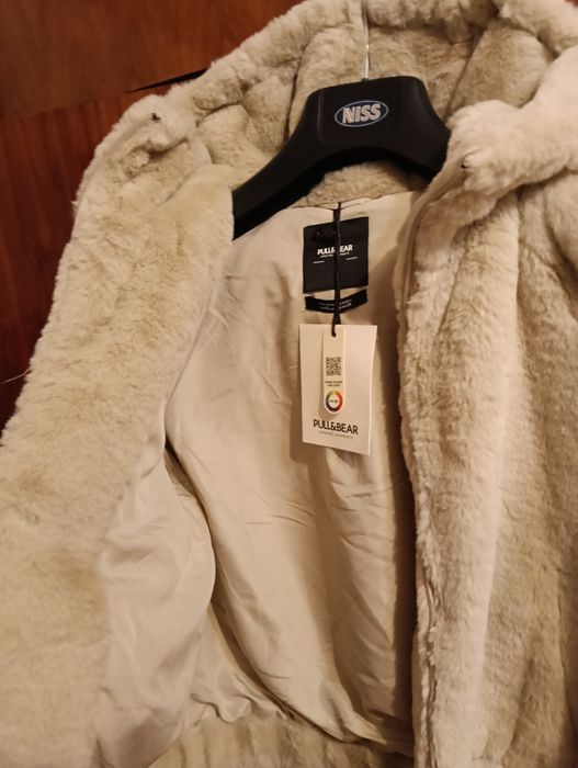 Haină damă  Pull&Bear, cuprinde până la mărimea XL