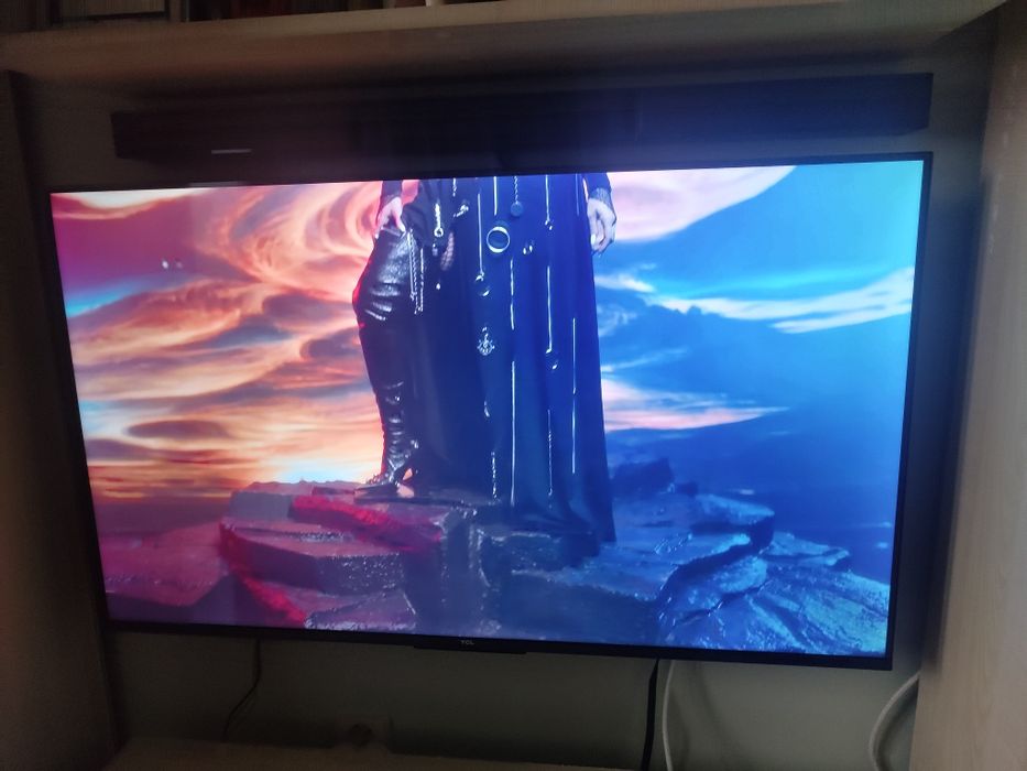 TV Smart 108cm  TCL  4k HDR10 cu Google TV