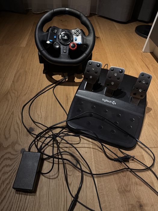 Волан с педали-Logitech G29