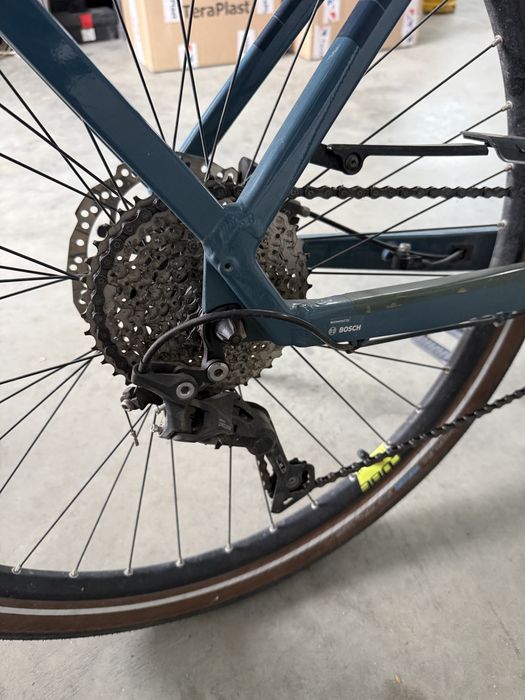 Cube Kathmandu On1 electrica Bosch cx L