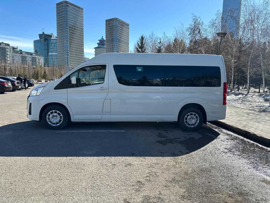 С ВОДИТЕЛЕМ! Аренда авто Прокат Toyota Hiace Хайс минивэн автобус