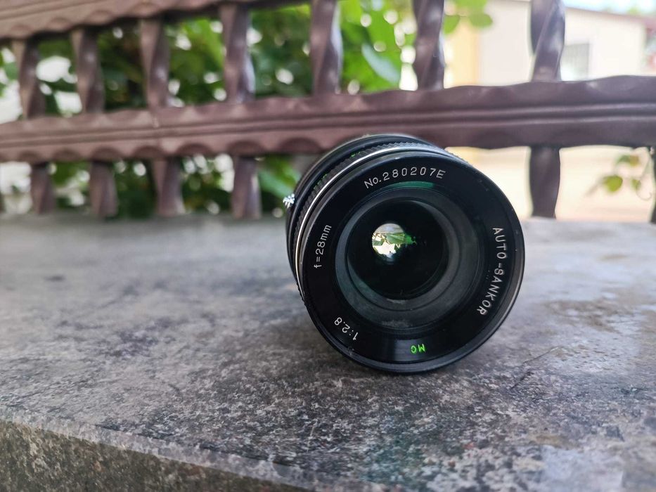 obiectiv foto auto SANKOR 28mm 2.8 m 42