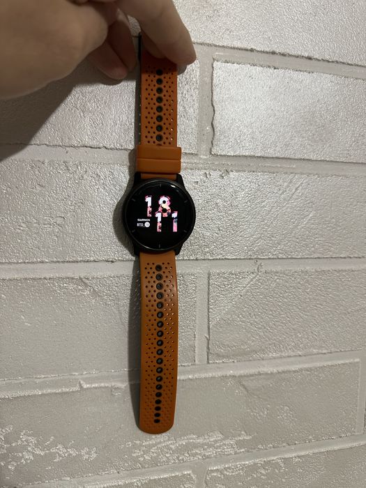 Смарт часовник за спорт Garmin Venu 2