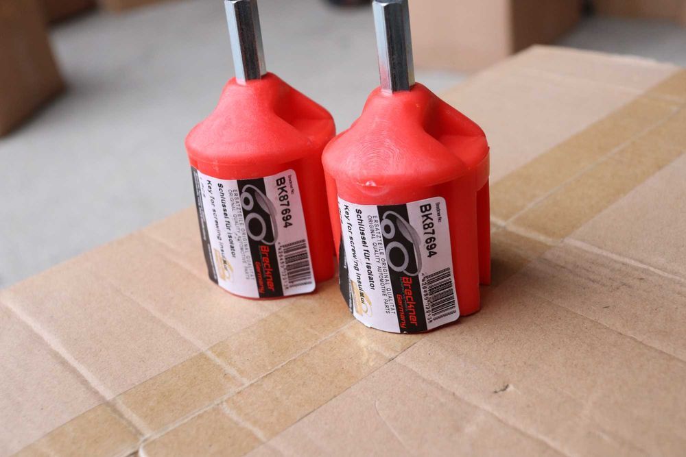 Cheie pentru infiletat izolatori gard electric
