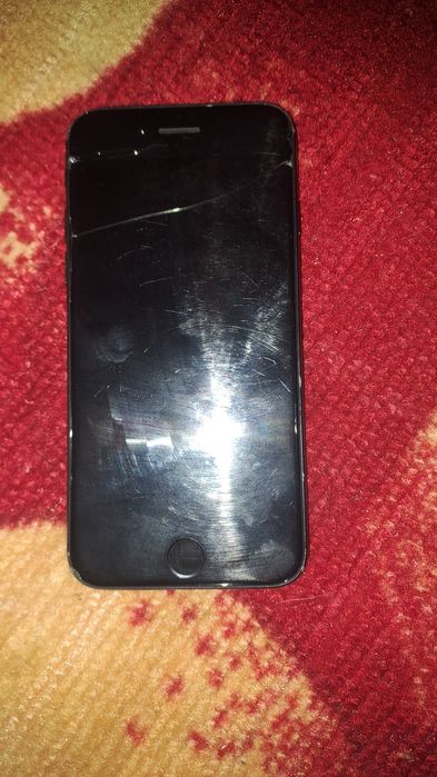 Айфон се 2020 64гб 79% Заблокирован