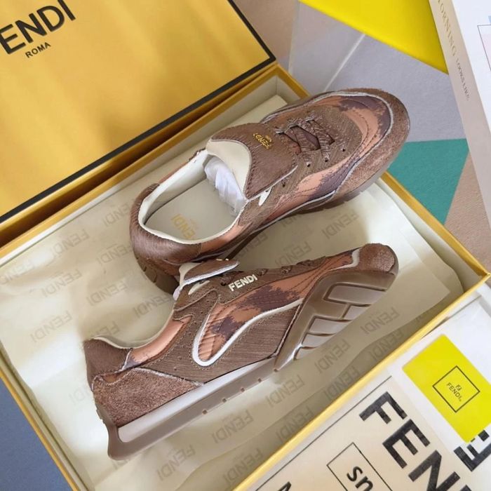FF Match Runner "Beige Pink"