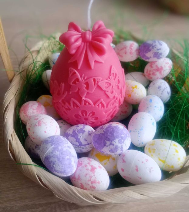 Ръчно изработени соеви свещи и подаръчета