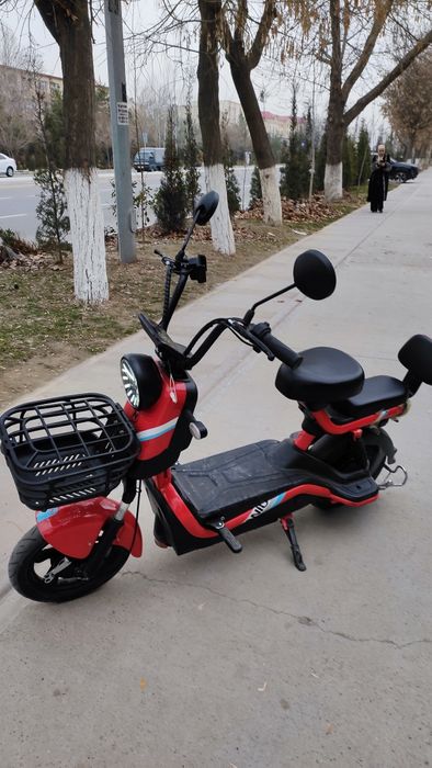 Cкутер HANIU Срочно продам