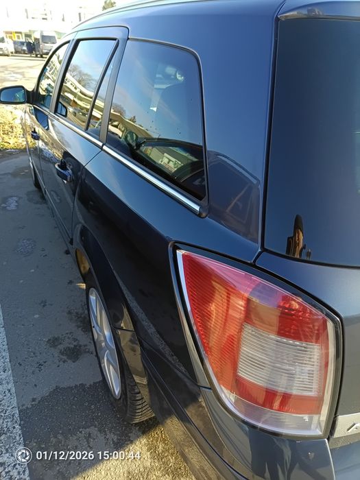 Opel Astra H Caravan