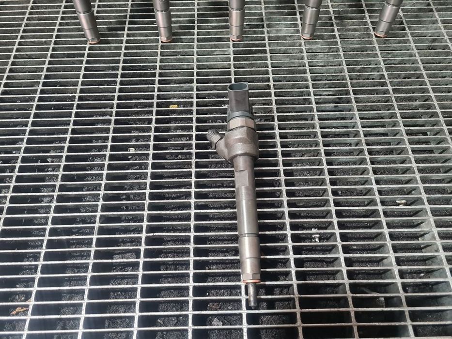 Injector BMW X5 F15 3.0 D 2013 - 2018 258CP N57 D30 A Euro6 (1268) Diesel 0445110616