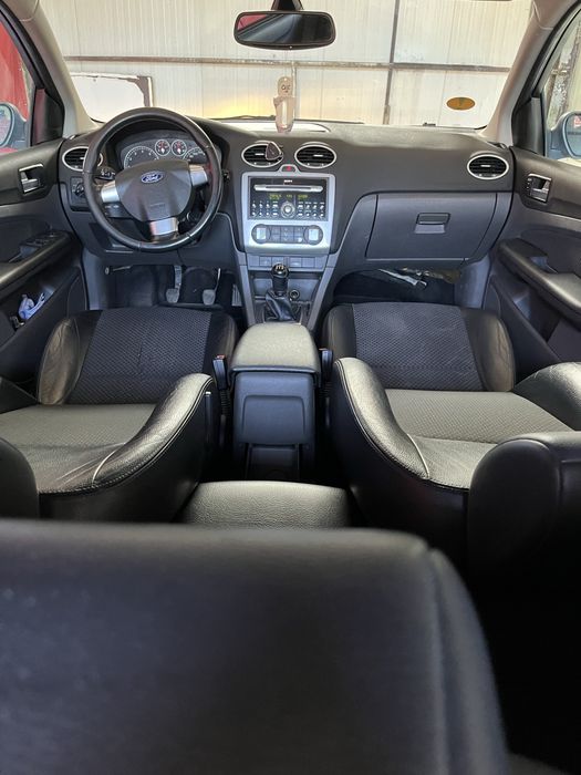 FORD Focus 2006 — imagine 5