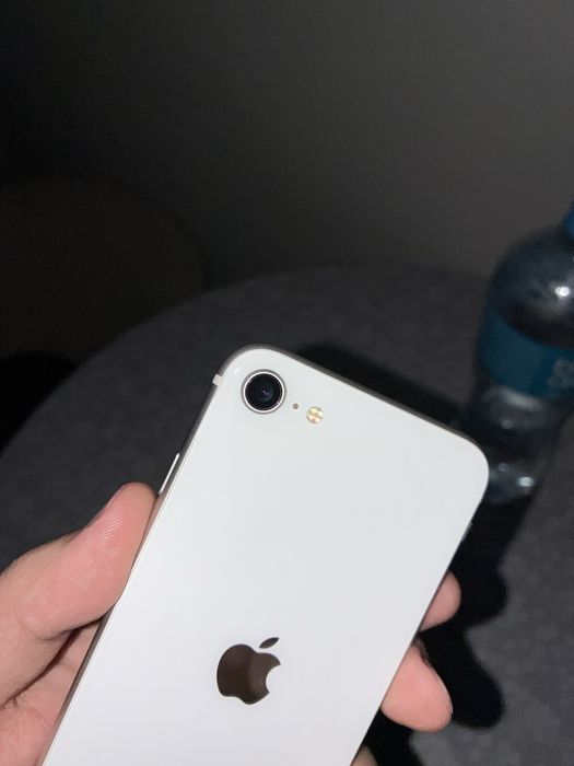 Iphone se 2020 64 gb