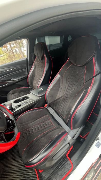 Продам авто чехол в отличным сость