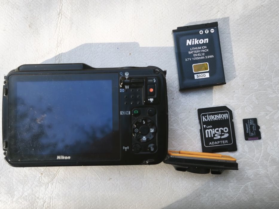 Фотоаппарат Nikon AW120