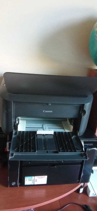 Принтер LBP6000B сотилади