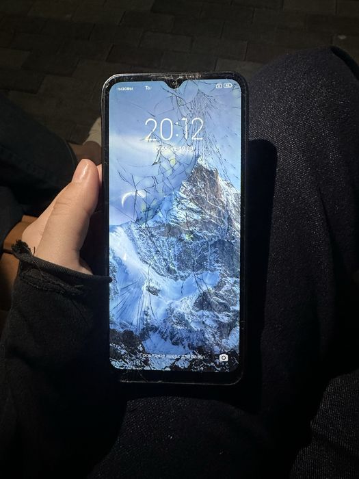 1-ZTE A36, 2-Redmi 9A