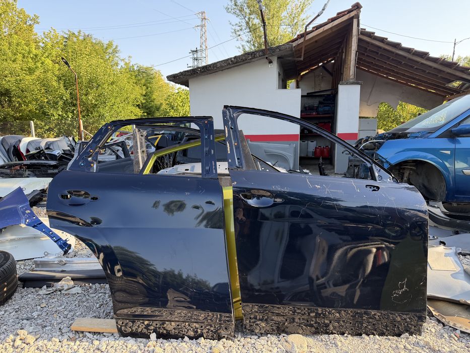 Врата Mazda CX-60 2022 год.-
