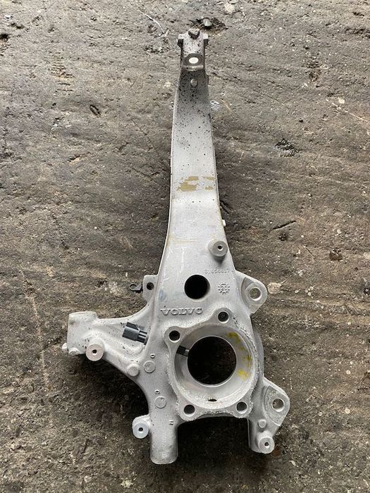 Brat fuzeta dreapta fata Volvo V60 S90 V90 XC90 2016+  31658817