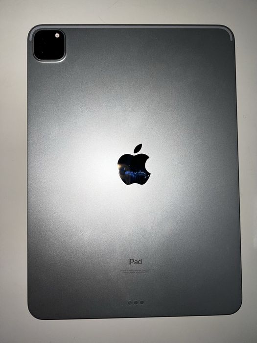 iPad pro 11” gen 3 M1 128gb Wi-Fi