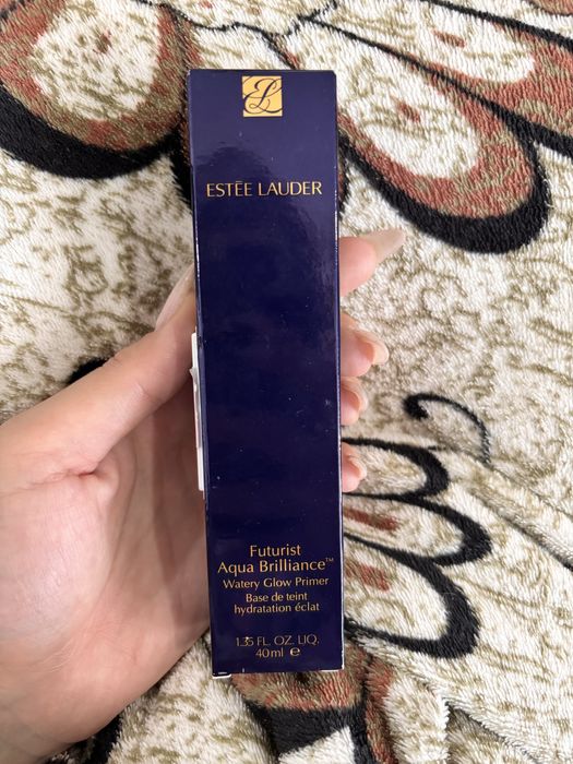 Estee lauder тональка и база