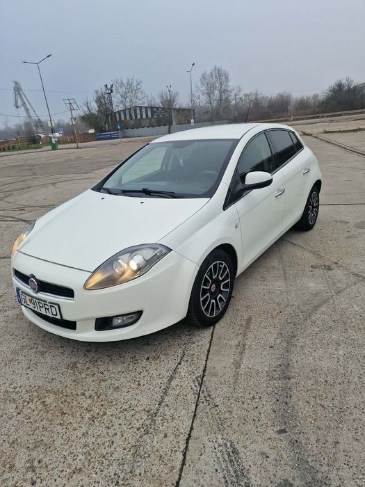 Vând Fiat bravo  din 2011