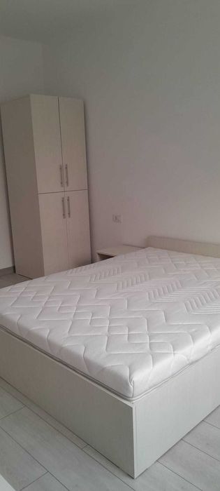 Inchiriez Garsoniera Zona Traian