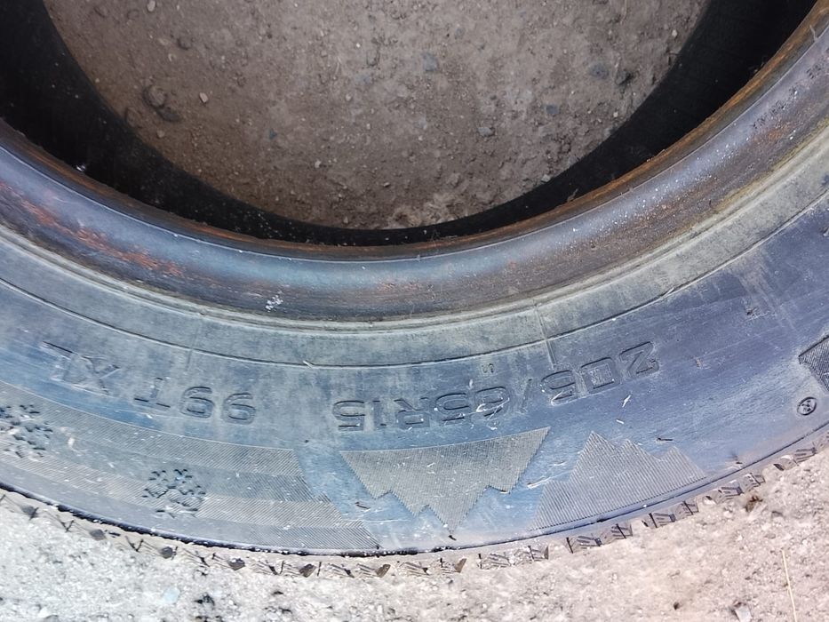Продам зимние резины