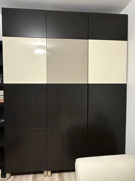 Dulap/Ansamblu depozitare cu usi