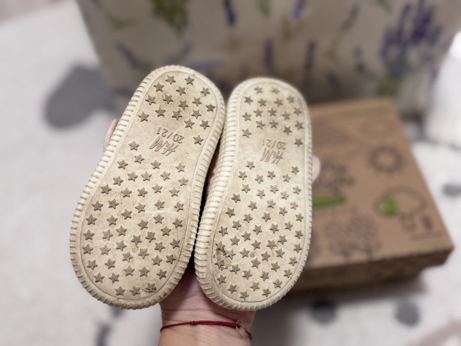 Sandale brodate, H&M - marimea 20/21