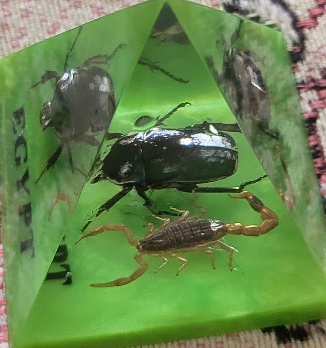 С Египта статуэтка