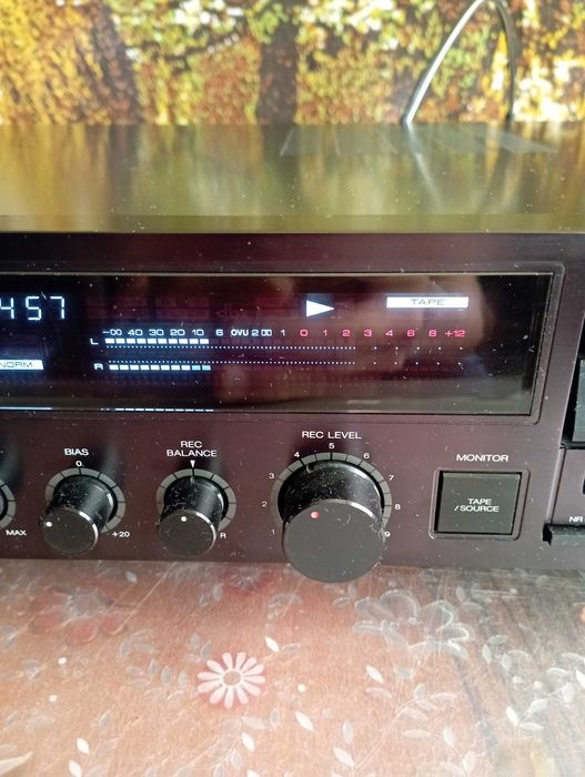 Кассетная дека Akai gx-73