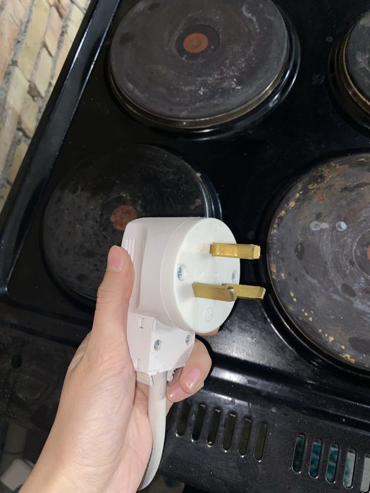 газ плиточный,  с духовкой