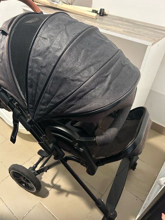 Коляска прогулочная летняя