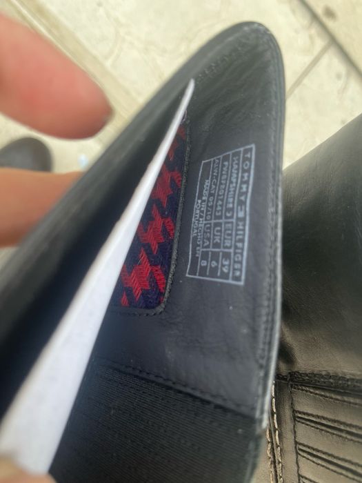Tommy Hilfiger ботуши 39 номер