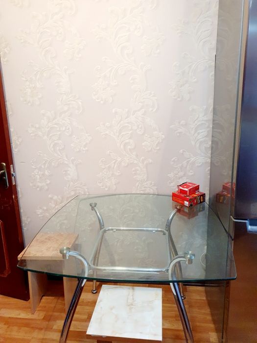 Сдам  VIP 2х комн 4 мкрн