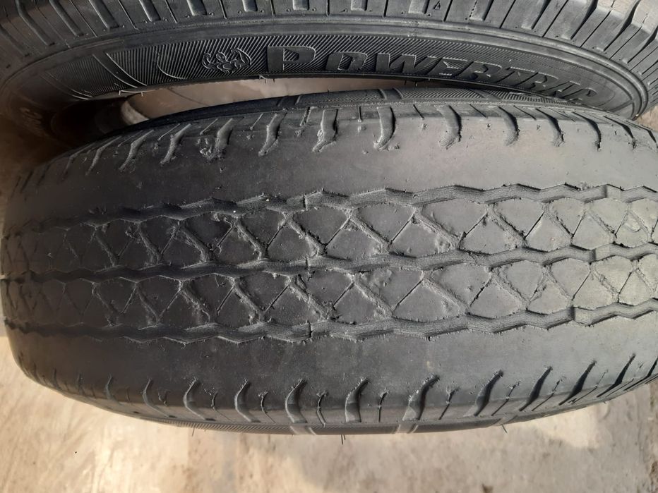 Продам шины летние, на газель.