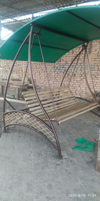 Качели лар сотувда