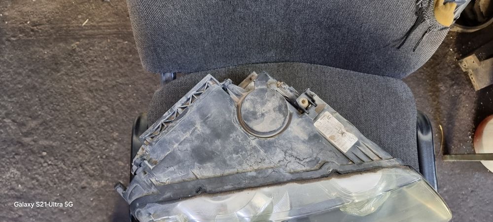 Фары фольксваген  туарег