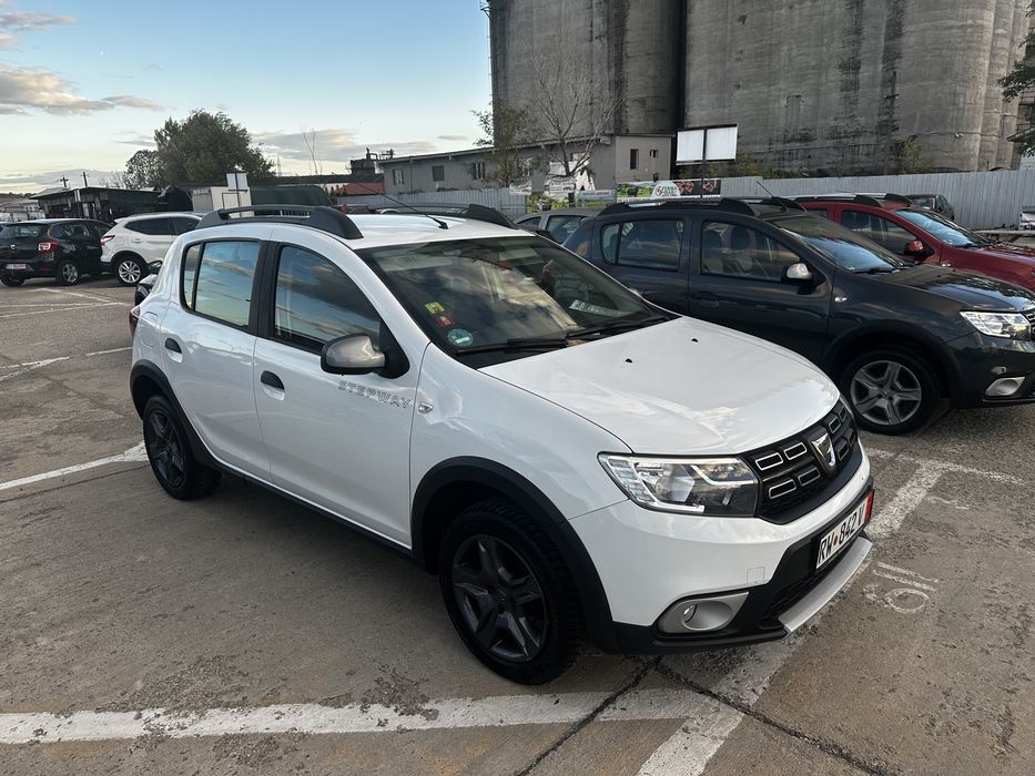 Dacia Sandero Stepway 0.9 TCE , 90 CP , Navigatie mare , Cameră spate ,      An 2018 ,    Euro 6