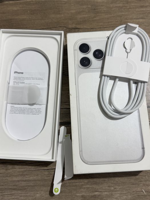 USB kabel Iphone 17 Pro Max orginal