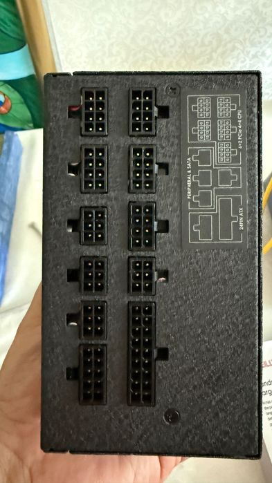 Новый блок питания Chieftec CHIEFTRONIC PowerPlay 1200W
