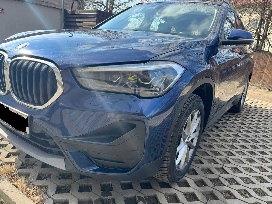 BMW X1 xDrive18d - Automat(4x4) - Parcare automată - (Noiembrie 2019)