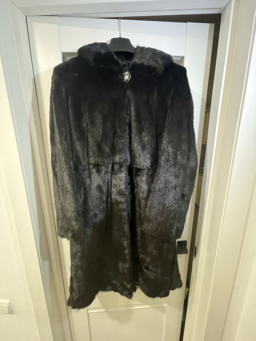 Продам норковую шубу