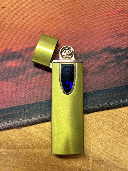 Электронная зажигалка