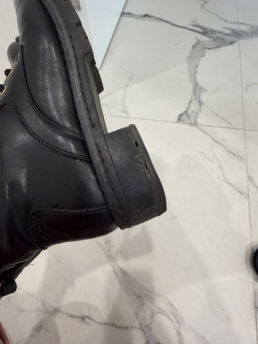 Дамски черни боти