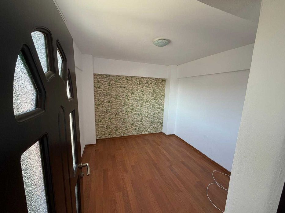 Ocazie – apartament 3 camere 86 mp – Suceava, Str. Putna