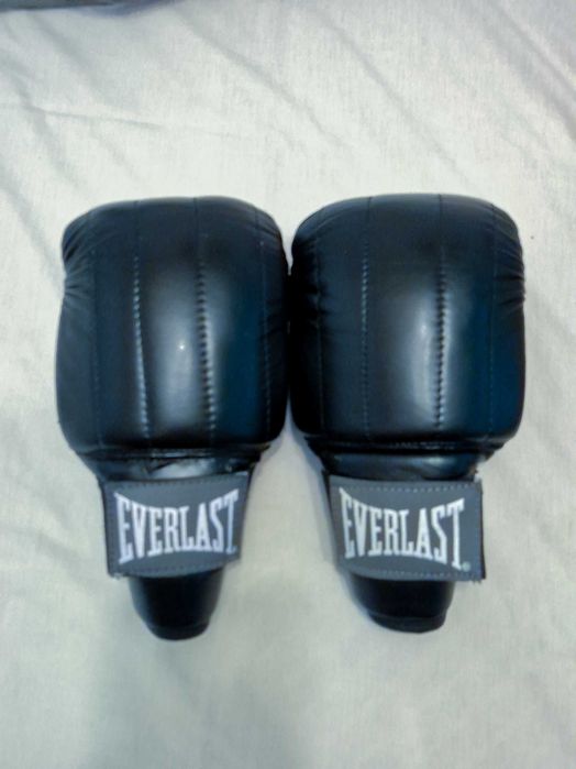 Mănuși sac Everlast Boston PU Pro Bag Gloves Mărimea XL Urme de uzură estetică