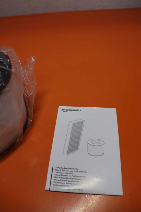 Резервен филтър за пречиствател на въздух Amazon Basics с True HEPA филтър, за помещения до 12 м²