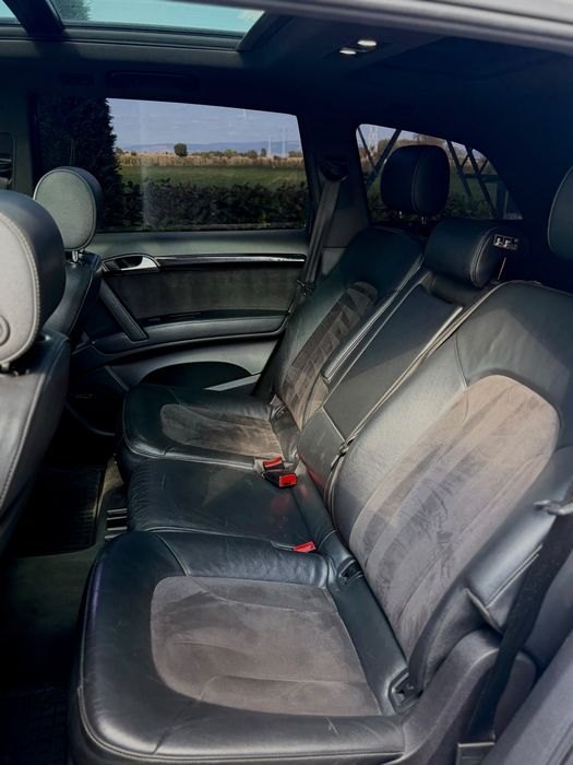 Vand Audi Q7 S-line