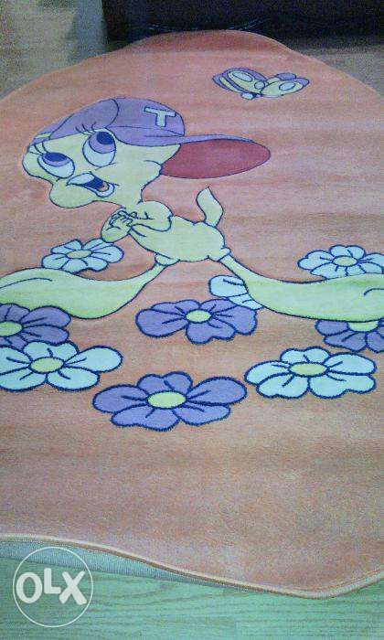 Covor cu desene ,
